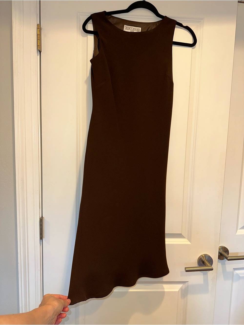 Jessica Howard Chocolate Brown Sleeveless Midi Sheath Dress Quiet Luxury elegant